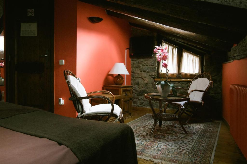 Hostal Cisco De Sans Andorra la Vella Rum bild