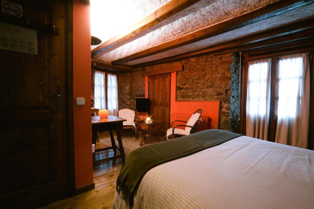 Hostal Cisco De Sans Andorra la Vella Rum bild