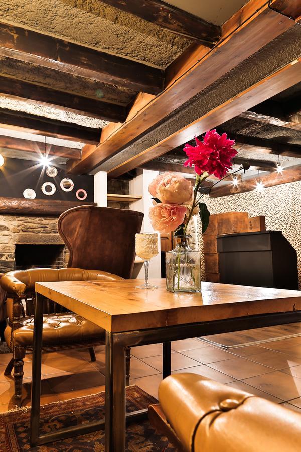 Hostal Cisco De Sans Andorra la Vella Exteriör bild
