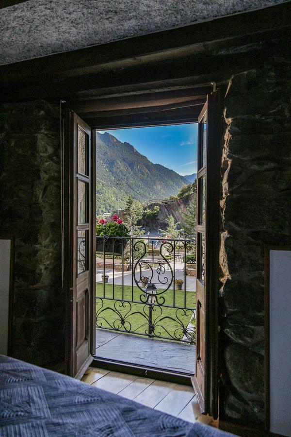 Hostal Cisco De Sans Andorra la Vella Exteriör bild